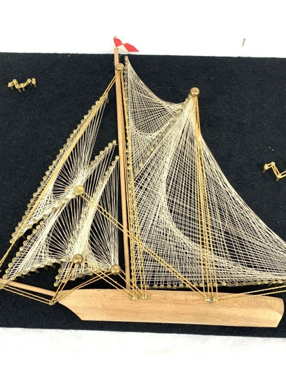 3D String Art Nail Sail Boat Ship Wall Wood Brass Felt 12 x 9" MCM - Picture 2 of 8